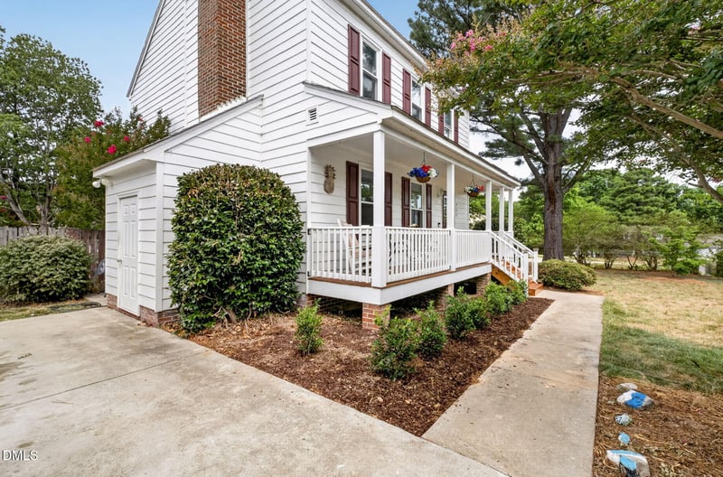 920 Fairlong Rd, Wake Forest, NC 27587