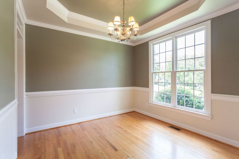 920 Haddon Hall Dr, Apex, NC 27502