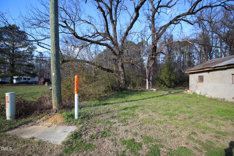 920 Holly Springs Rd, Holly Springs, NC 27540