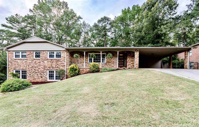 920 Merwin Rd, Raleigh, NC 27606