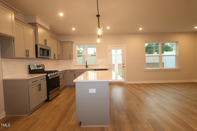920 Montague Ave, Durham, NC 27703