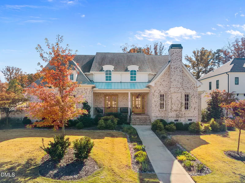 920 Regent Oak Dr, Cary, NC 27519