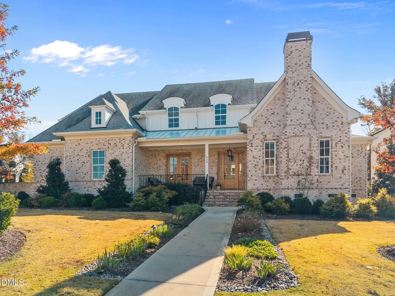 920 Regent Oak Dr, Cary, NC 27519