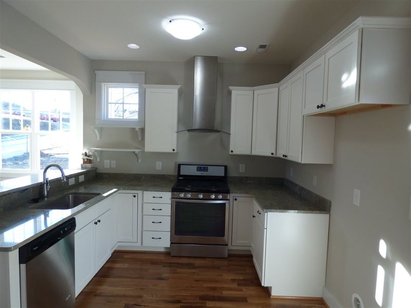 920 Scout Dr, Durham, NC 27707
