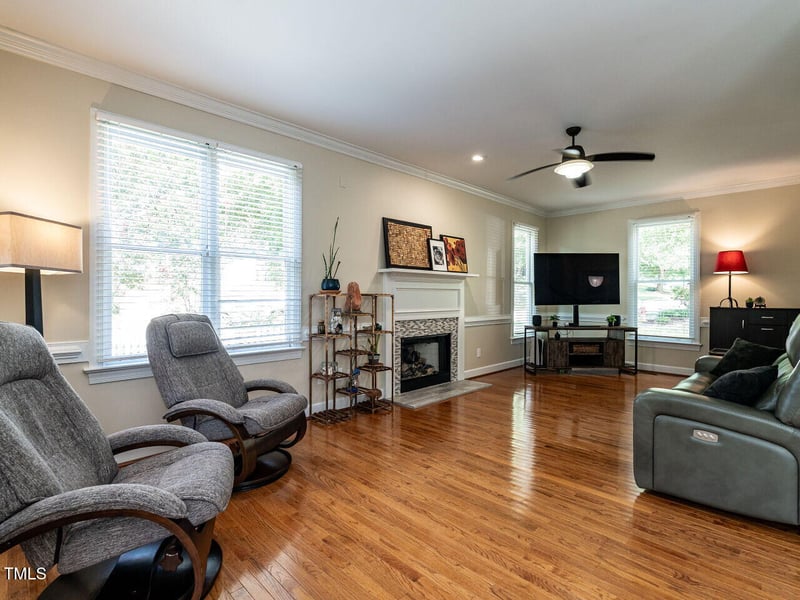 9200 Dakins Ct, Raleigh, NC 27615