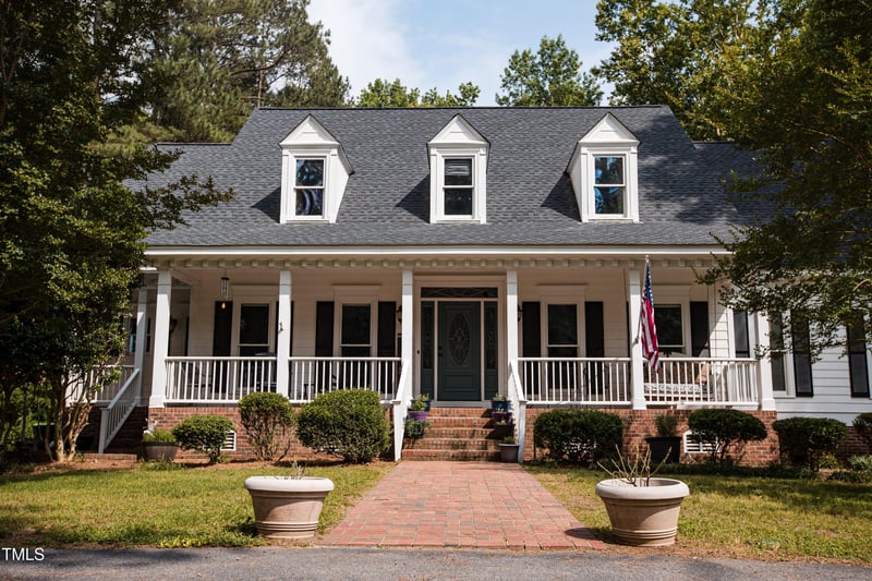 9200 Lake Carol Dr, Zebulon, NC 27597