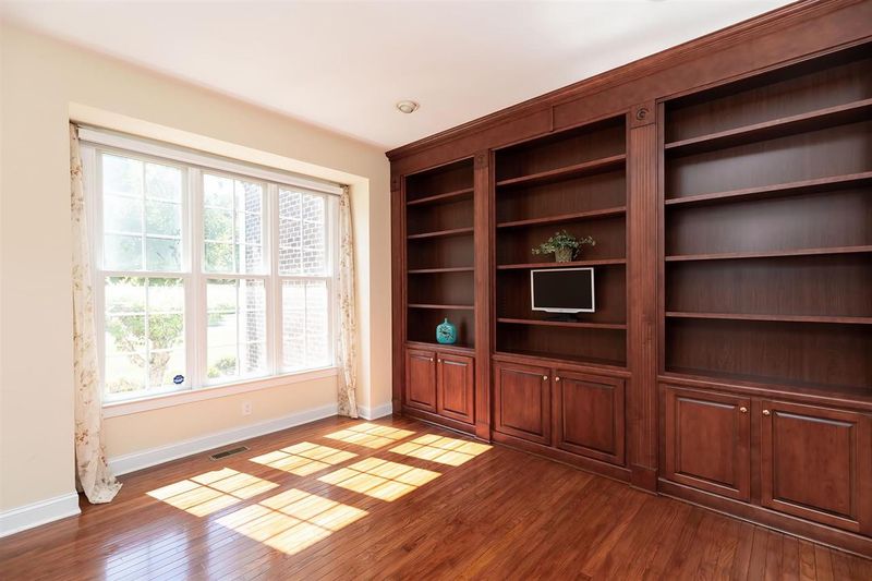9200 Winged Thistle Ct, Raleigh, NC 27617