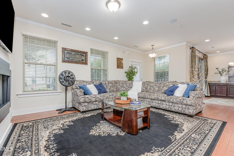 9202 Giralda Walk, Raleigh, NC 27617