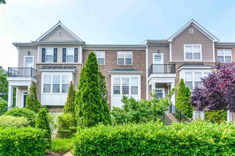 9202 Wooden Rd, Raleigh, NC 27617