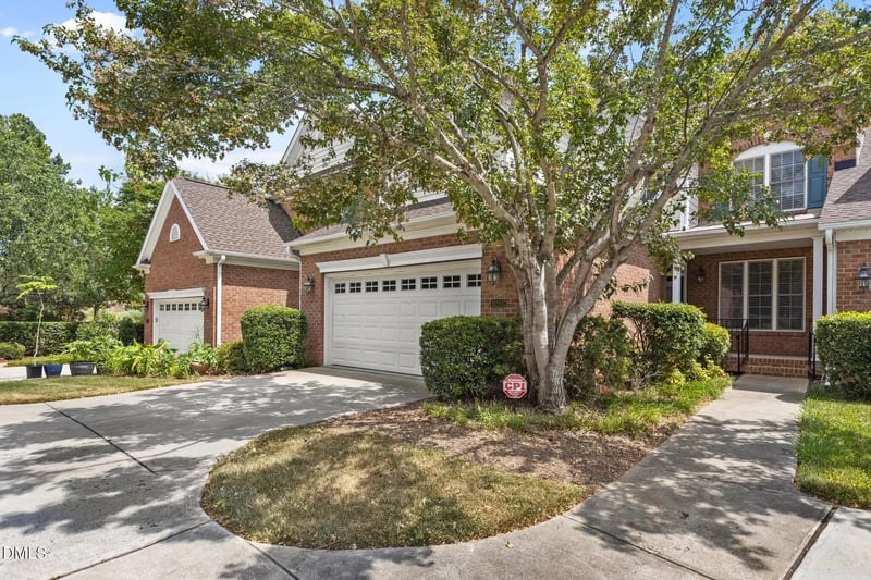 9203 Fawn Lake Dr, Raleigh, NC 27617