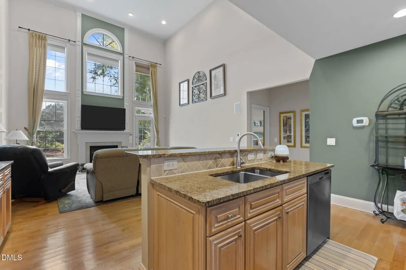 9203 Fawn Lake Dr, Raleigh, NC 27617