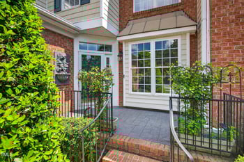 9205 Fawn Lake Dr, Raleigh, NC 27617