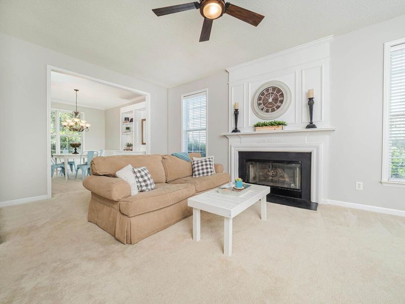 9205 Sulkirk Dr, Raleigh, NC 27617