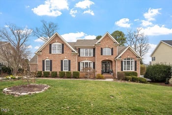 9208 Club Hill Dr, Raleigh, NC 27617