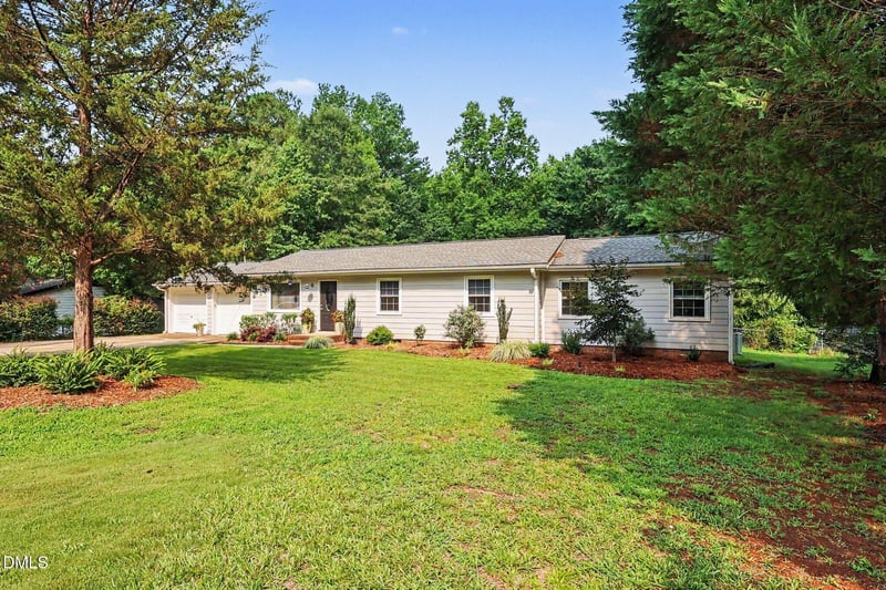 9208 Holly Springs Rd, Apex, NC 27539