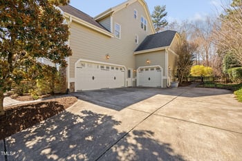 921 Alden Bridge Dr, Cary, NC 27519