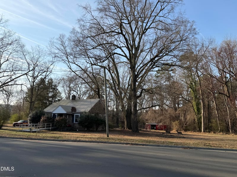 921 Chalk Level Rd, Durham, NC 27704
