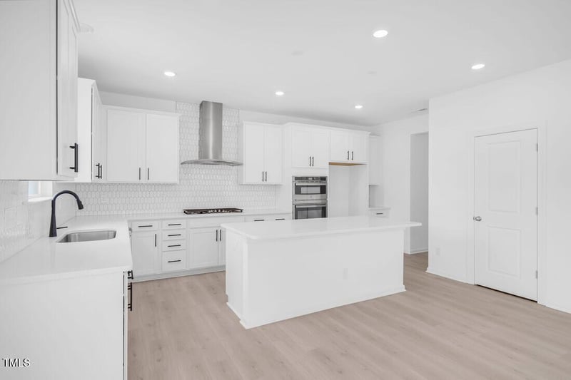 921 Kinglet House Rd, Knightdale, NC 27545