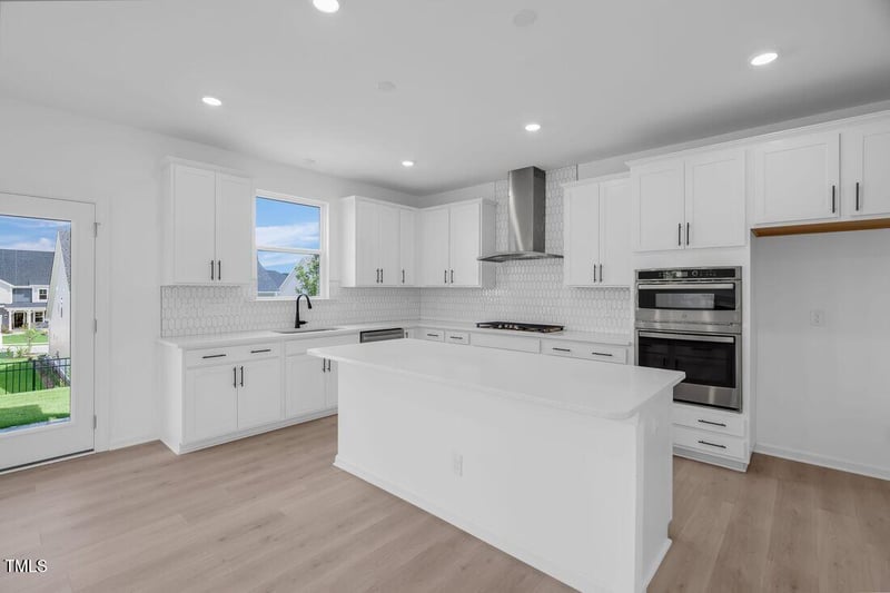 921 Kinglet House Rd, Knightdale, NC 27545