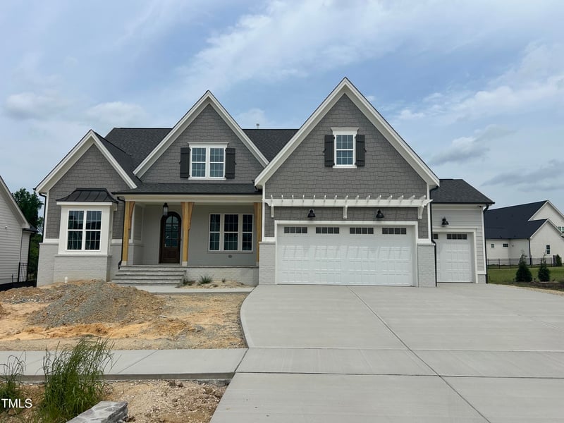 921 Lily Claire Ln, Fuquay Varina, NC 27526