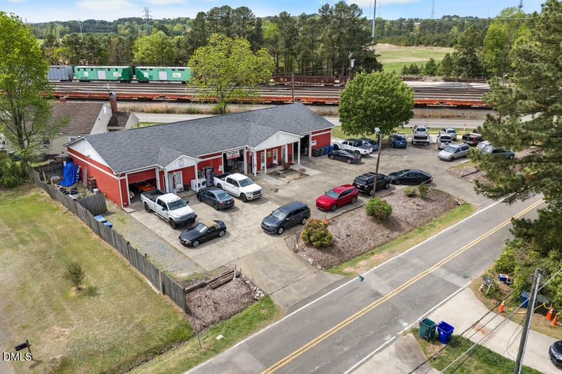 921 Midway Ave, Durham, NC 27703