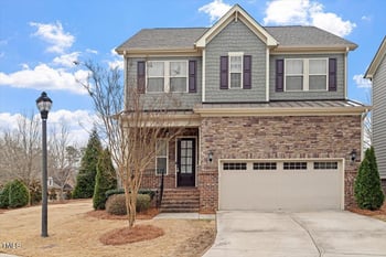 921 Regency Cottage Pl, Cary, NC 27518
