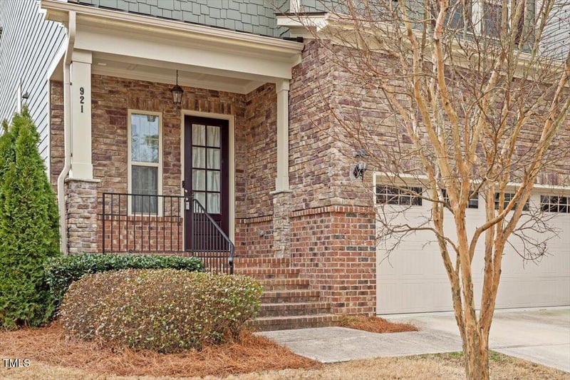 921 Regency Cottage Pl, Cary, NC 27518