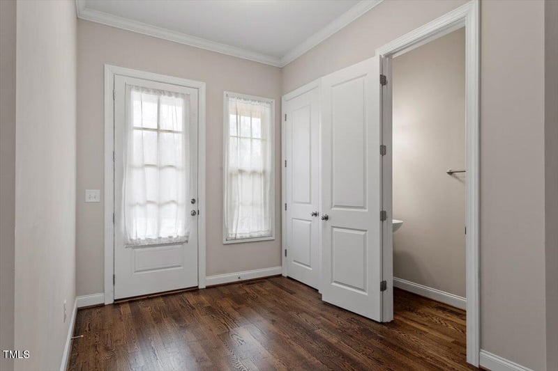 921 Regency Cottage Pl, Cary, NC 27518