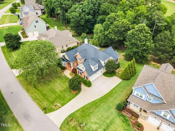 921 Riverwood Dr, Clayton, NC 27527