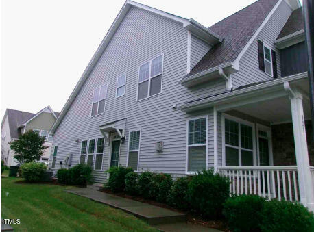 921 Rosepine Dr, Cary, NC 27519