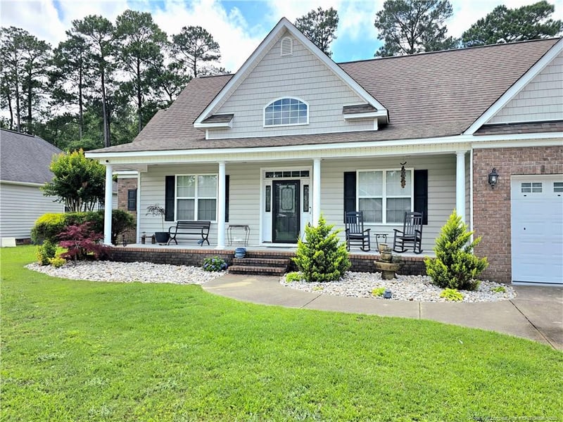 921 Satinwood Ct, Fayetteville, NC 28312