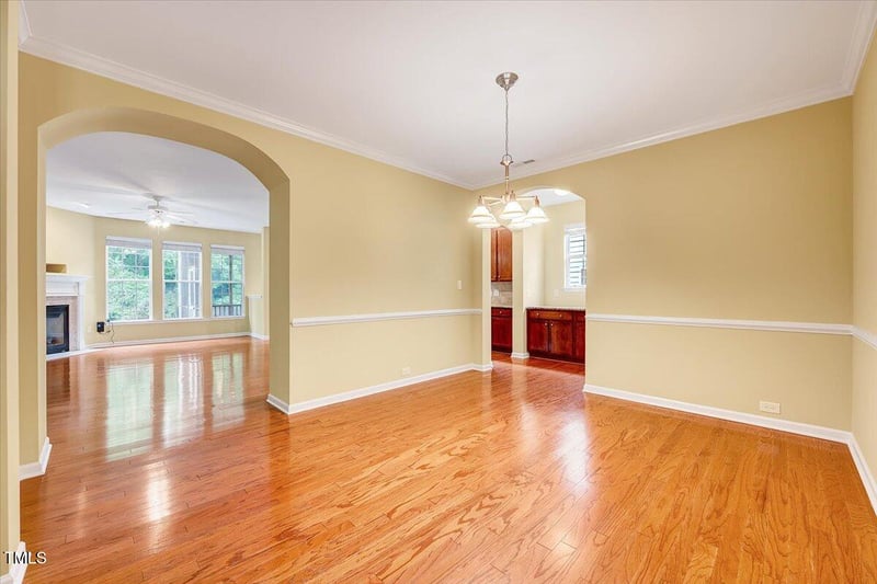 921 Shefford Town Dr, Rolesville, NC 27571