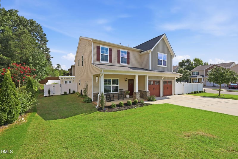 921 Sugar Tree Dr, Mebane, NC 27302