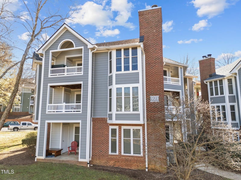 921 Washington St #101, Raleigh, NC 27605