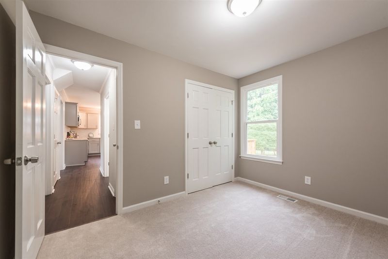 921 Windemere Pl, Wake Forest, NC 27587