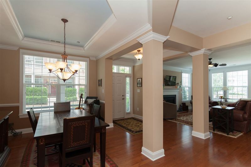 9211 Calabria Dr #101, Raleigh, NC 27617