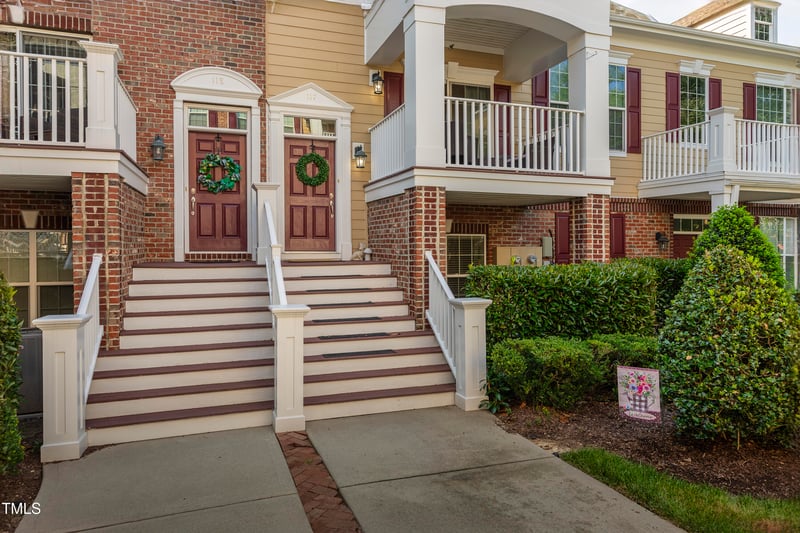 9211 Calabria Dr #117, Raleigh, NC 27617