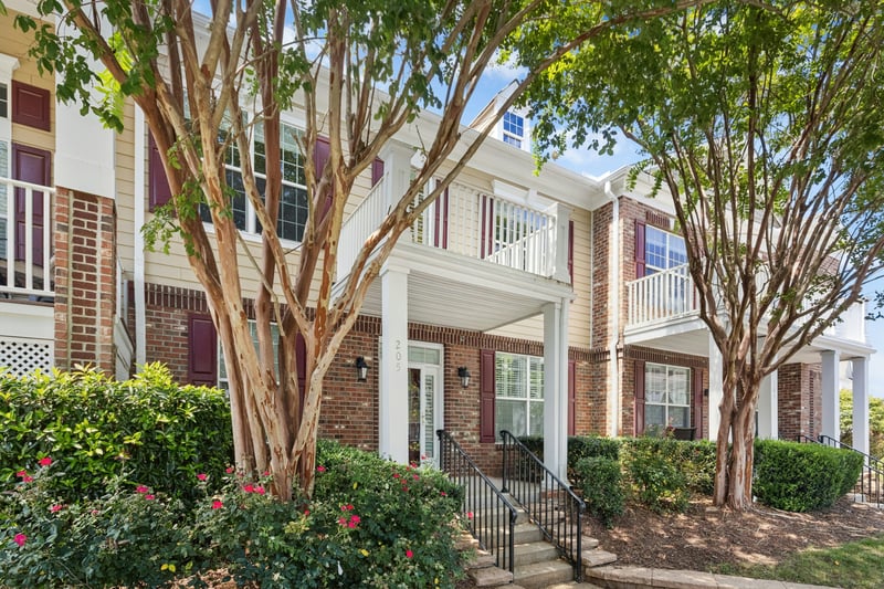 9211 Calabria Dr #205, Raleigh, NC 27617