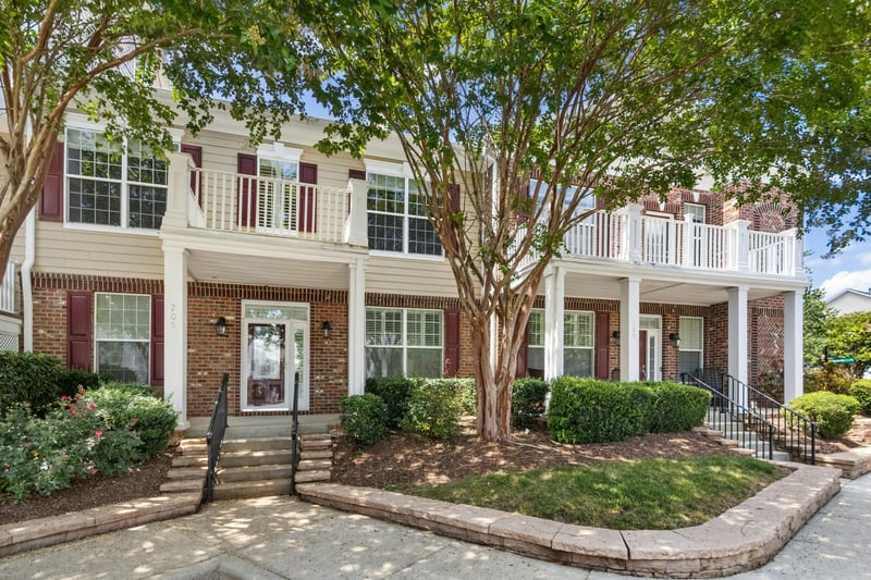 9211 Calabria Dr #205, Raleigh, NC 27617