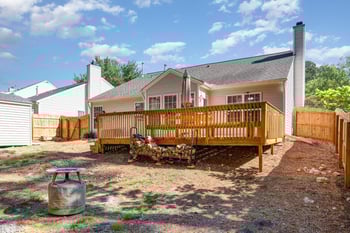 9212 Erinsbrook Dr, Raleigh, NC 27617