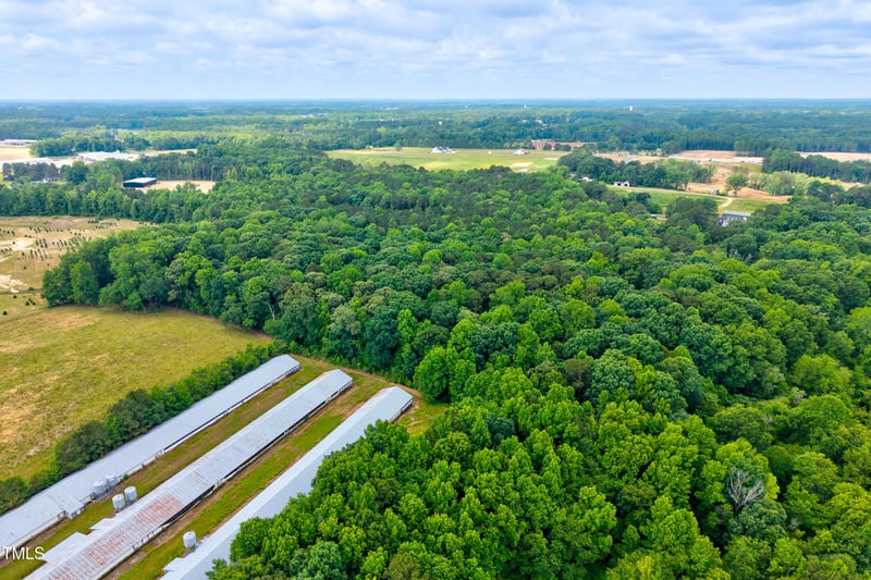 9212 Four Sisters Ln, Willow Springs, NC 27592