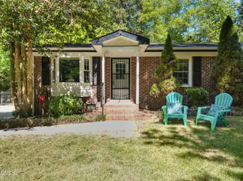 9212 Holly Springs Rd, Apex, NC 27539