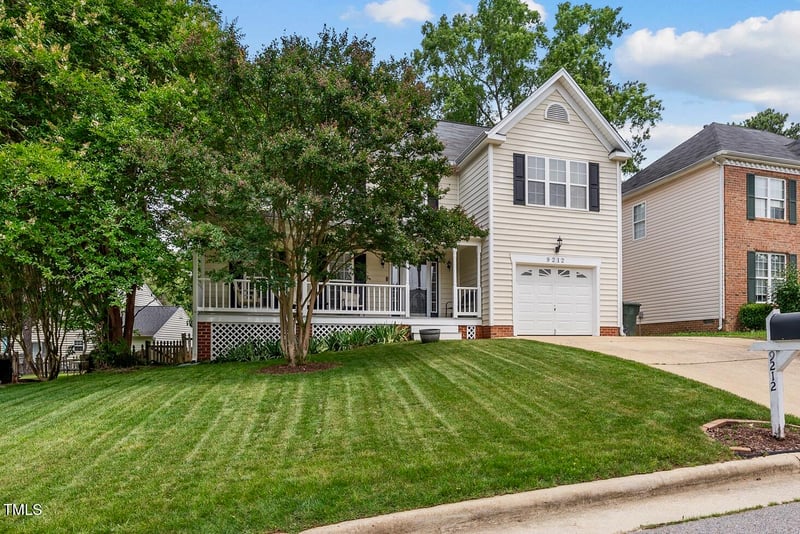 9212 Sayornis Ct, Raleigh, NC 27615
