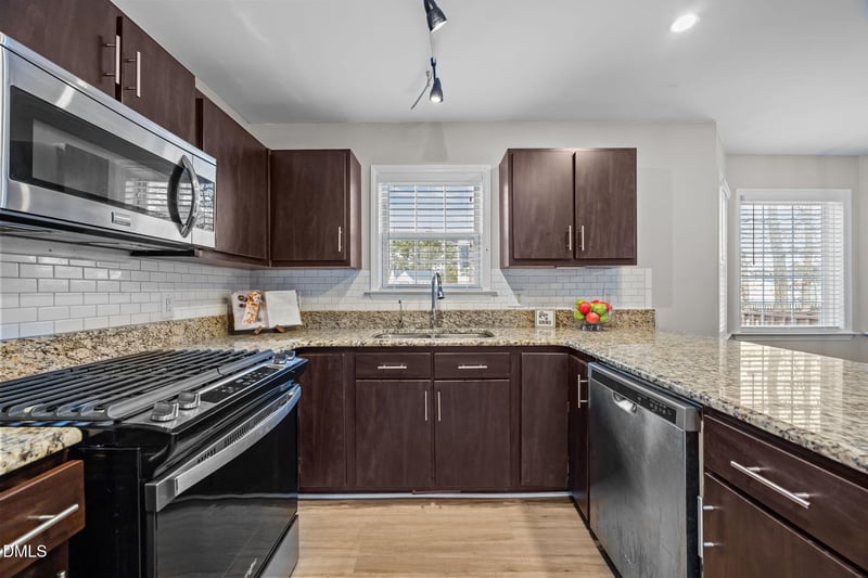 9212 Sayornis Ct, Raleigh, NC 27615