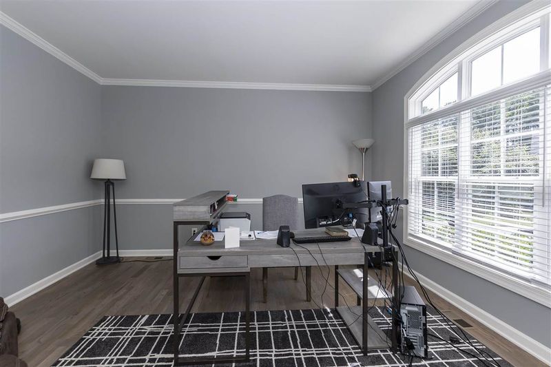 9212 Stone Mountain Rd, Raleigh, NC 27613