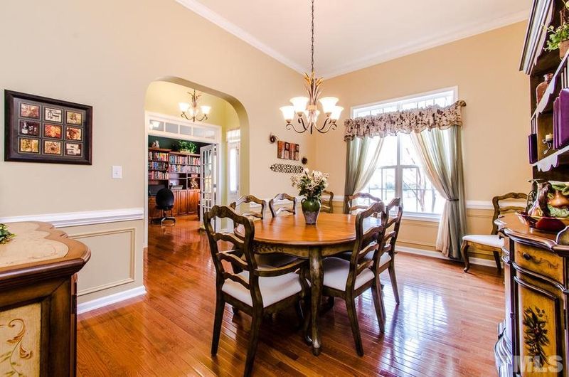 9216 Cornwell Dr, Wake Forest, NC 27587