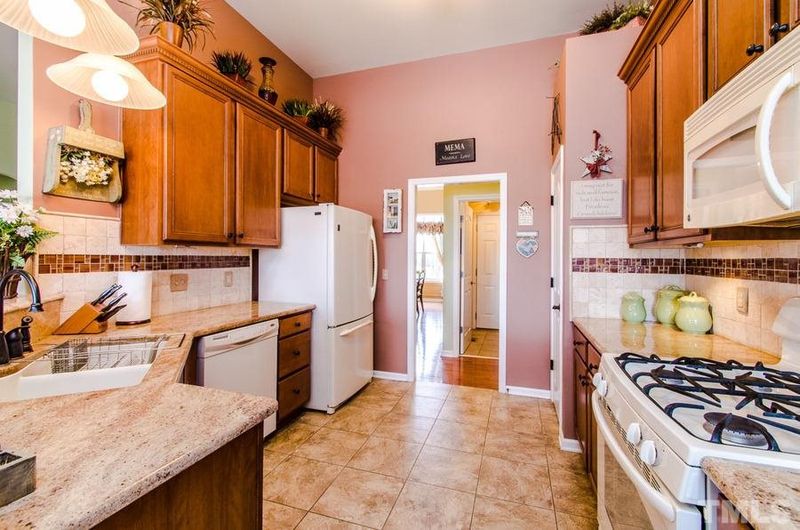9216 Cornwell Dr, Wake Forest, NC 27587