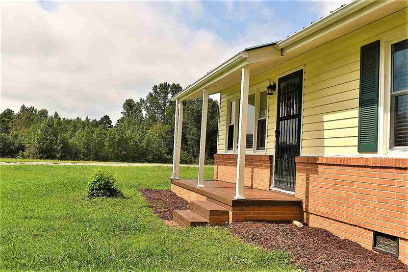 9217 Nc 49 Hw N, Roxboro, NC 27573