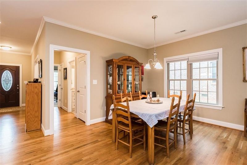 922 Arrowhead Ln, Mebane, NC 27302