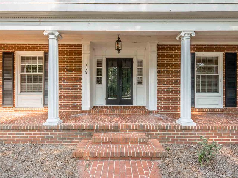 922 Chestnut Dr, Smithfield, NC 27577